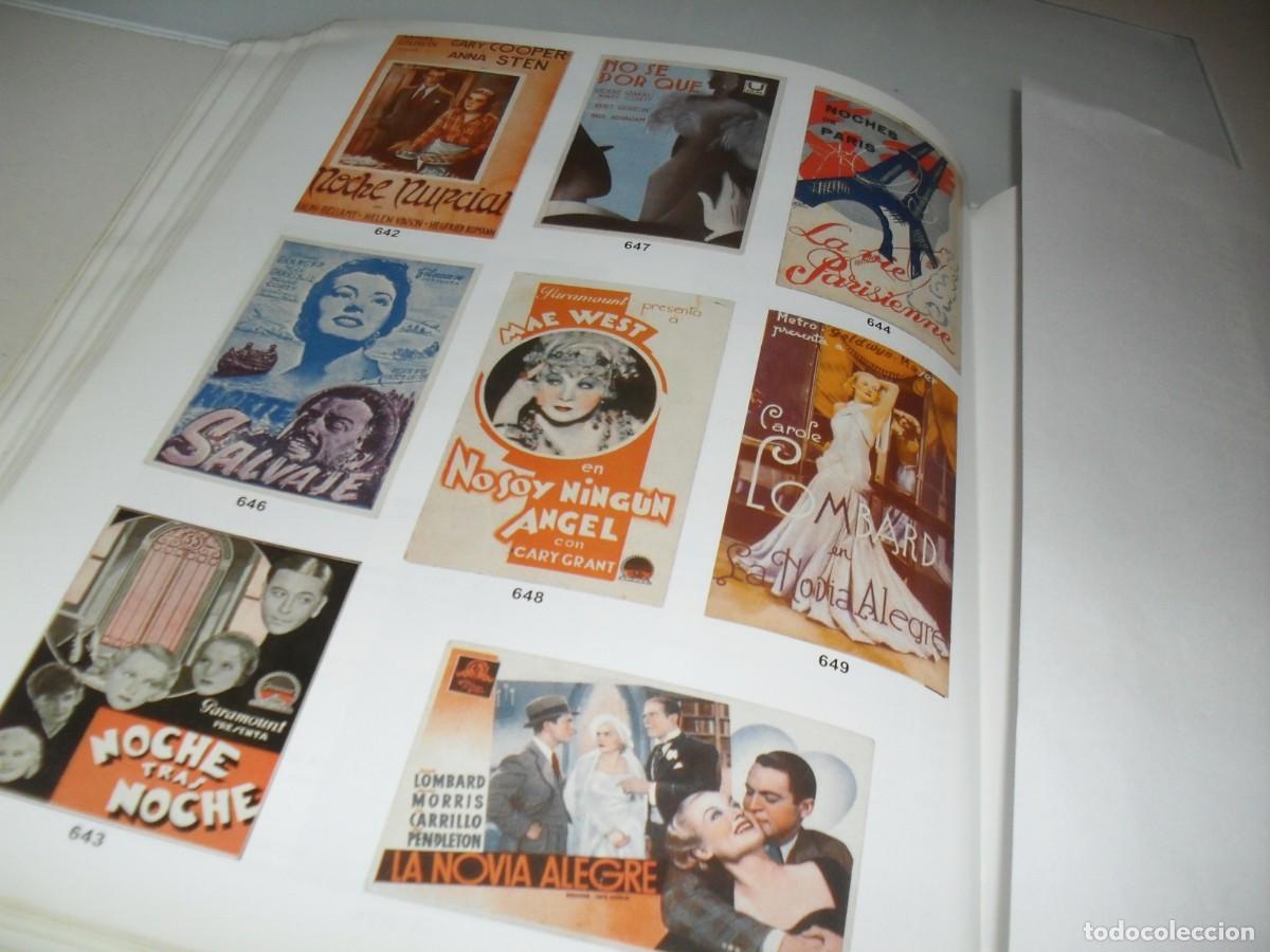  Flyers Publicitaires de films Anciens: LAMINA,EN PAPEL COUCHE,CON REPRODUCCION DE 11 DIFICILES PROGRAMAS DE MANO.EDITADO 2003