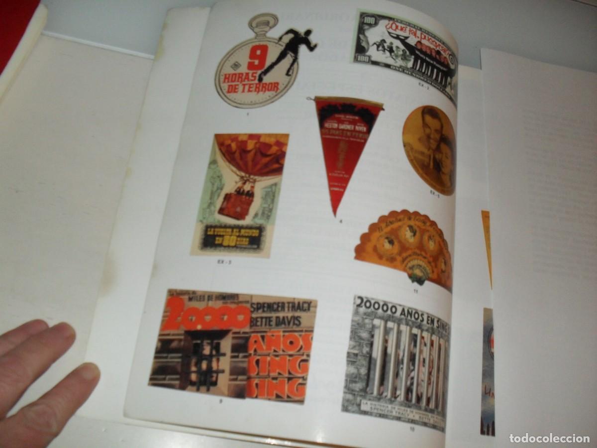  Flyers Publicitaires de films Anciens: LAMINA,EN PAPEL COUCHE,CON REPRODUCCION DE 8 DIFICILES PROGRAMAS DE MANO.EDITADO EN 2004