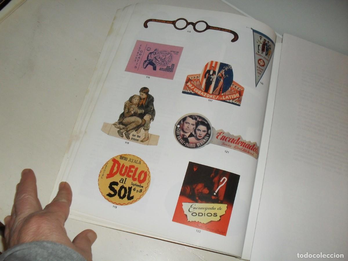  Flyers Publicitaires de films Anciens: LAMINA,EN PAPEL COUCHE,CON REPRODUCCION DE 11 DIFICILES PROGRAMAS DE MANO.EDITADO EN 2004