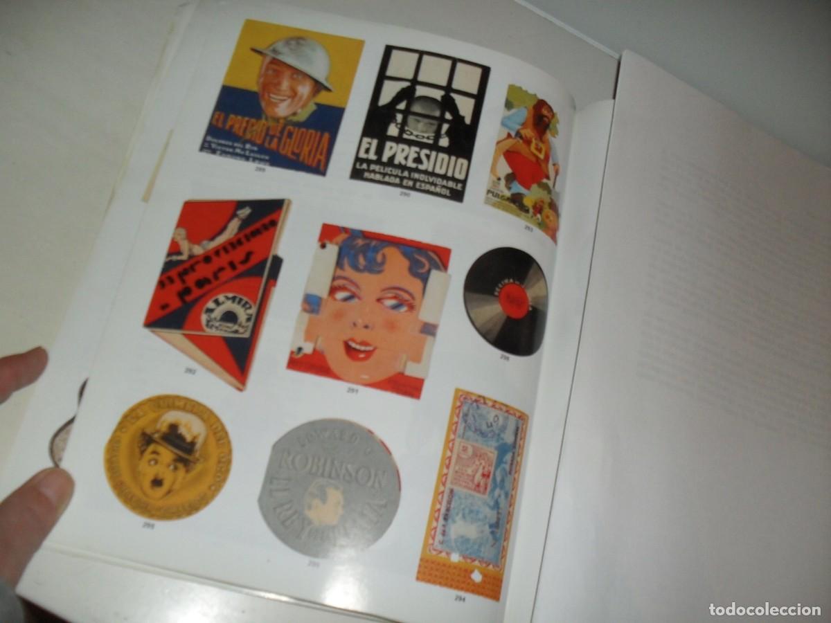  Flyers Publicitaires de films Anciens: LAMINA,EN PAPEL COUCHE,CON REPRODUCCION DE 12 DIFICILES PROGRAMAS DE MANO.EDITADO EN 2004