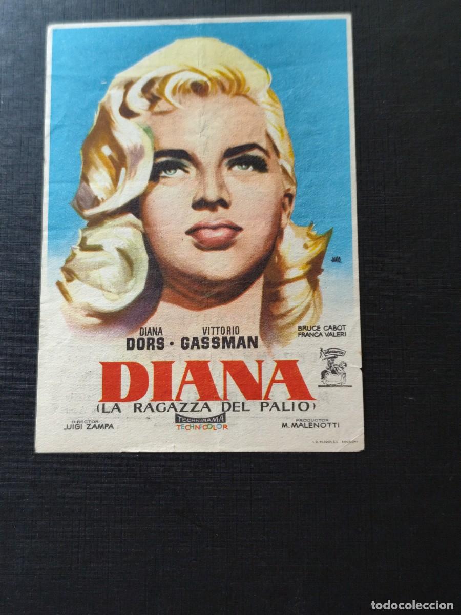 Cine: Diana con publicidad Cinema Carmona