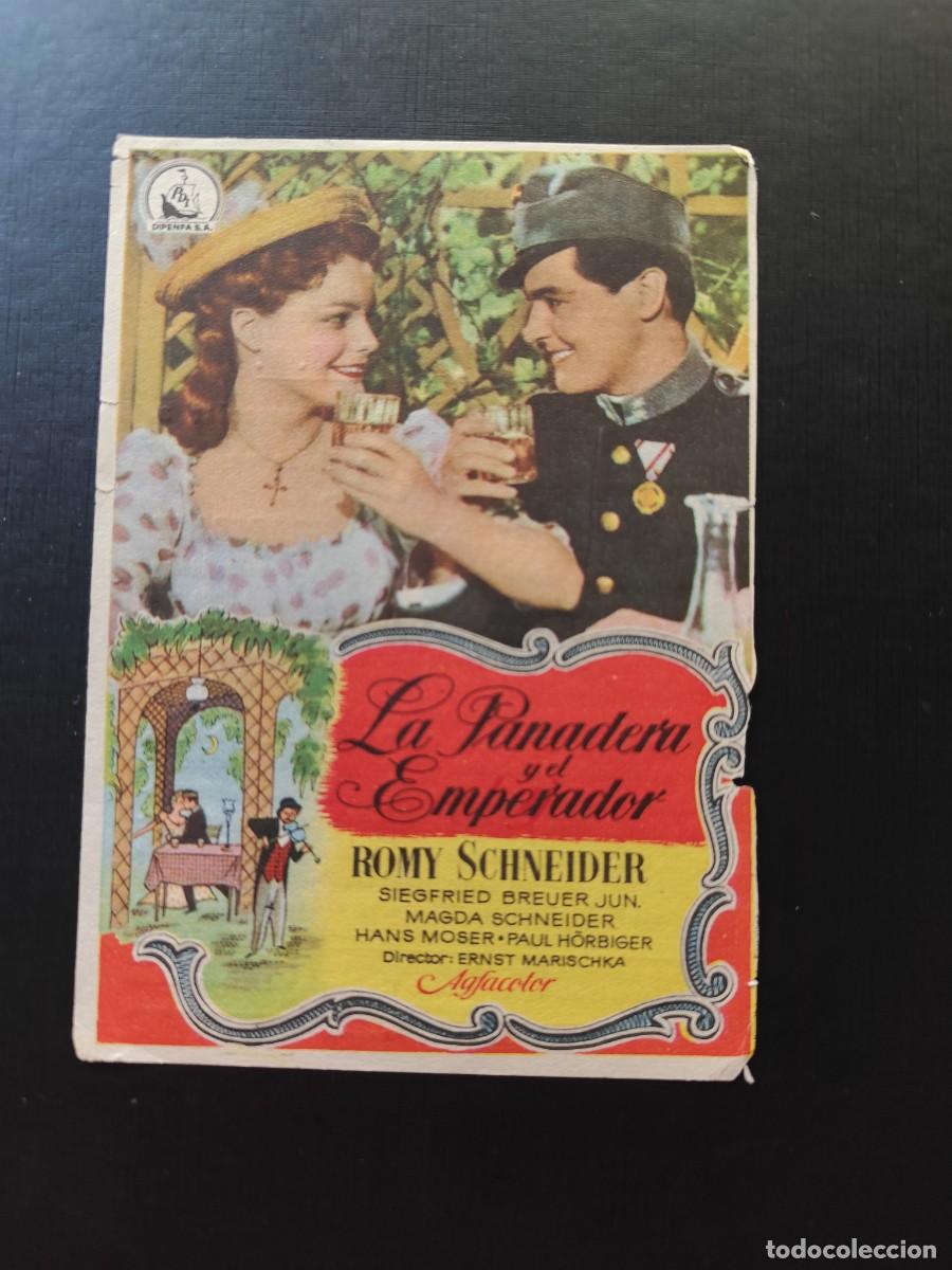 Folhetos de m&atilde;o de filmes antigos de cinema: La panadera y el emperador con publicidad Cine Avenida Don Benito