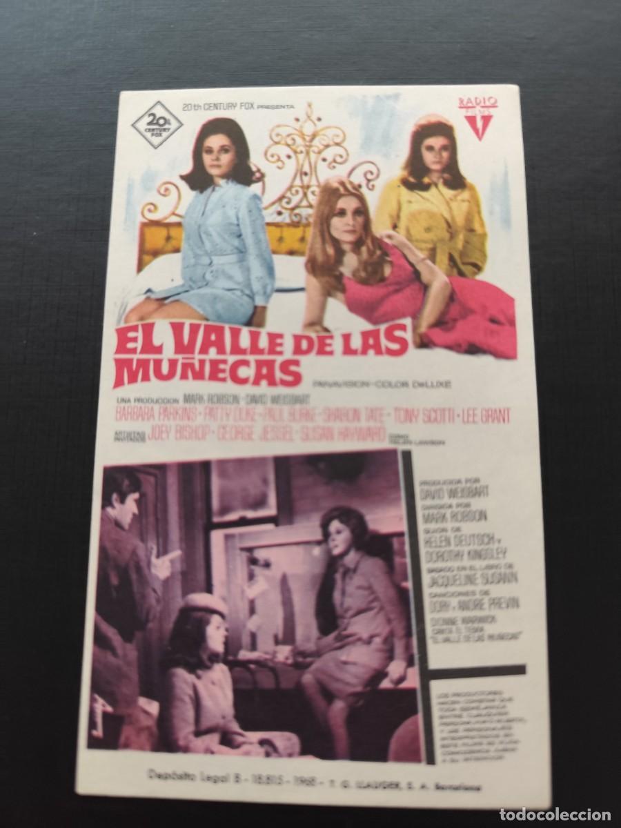 Folhetos de m&atilde;o de filmes antigos de cinema: El valle de las mu&ntilde;ecas con sello Coca
