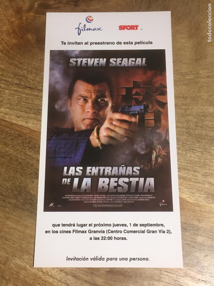 Cine: las entra&ntilde;as de la bestia - folleto mano invitacion preestreno steven seagal monica lo