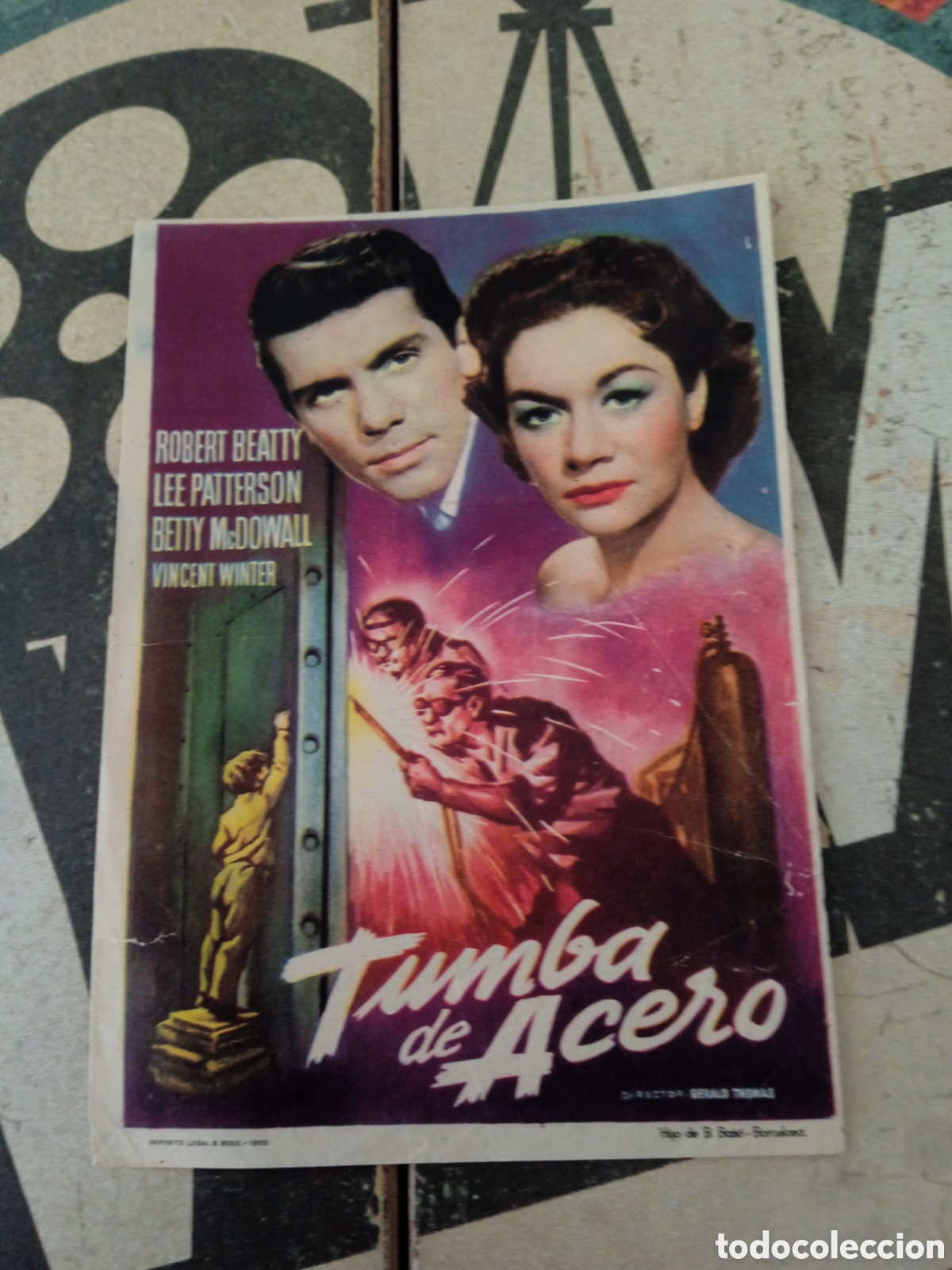 Cine: Tumba de acero Sin publicidad - Foto 1