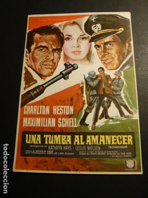 Cine: UNA TUMBA AL AMANECER PROGRAMA DE MANO SIN PUBLICIDAD - Foto 1