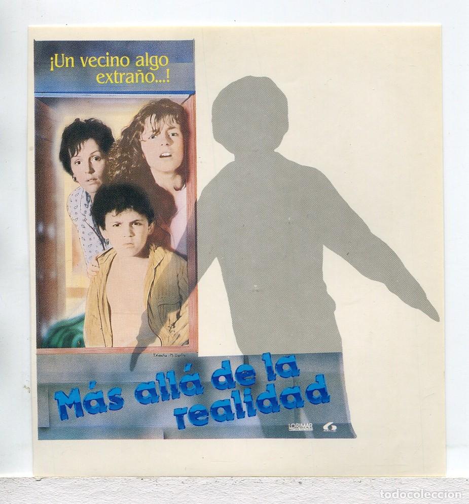 Cine: MAS ALL&Aacute; DE LA REALIDAD. PEGATINA. - Foto 1