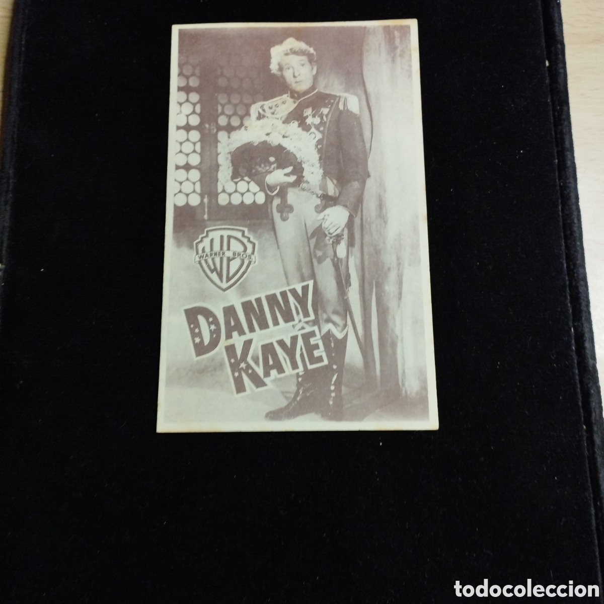 Cine: Programa de cine, doble. El inspector general. Barbara Bates. Walter Slezak.