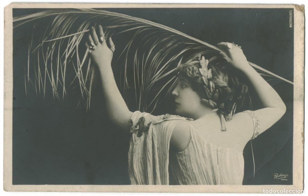 Cine: Actriz Sin Identificar_BKWI & Musterschutz. 551d-8. Photo Reutlinger