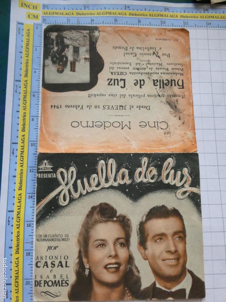 Cine: PROGRAMA DE MANO. PEL&Iacute;CULA HUELLA DE LUZ. 1944 PUBLICIDAD CINE MODERNO M&Aacute;LAGA? 151