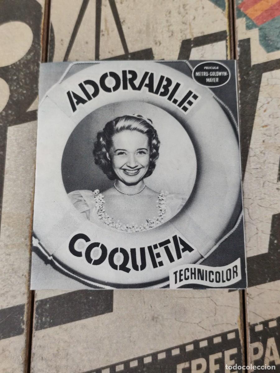 Cine: Adorable coqueta doble sin Publicidad