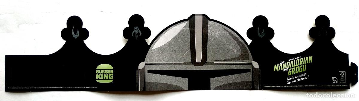 Cinema: MANDALORIAN AND GROGU, THE STAR WARS. CORONA de cart&oacute;n 62 X 13 cms..