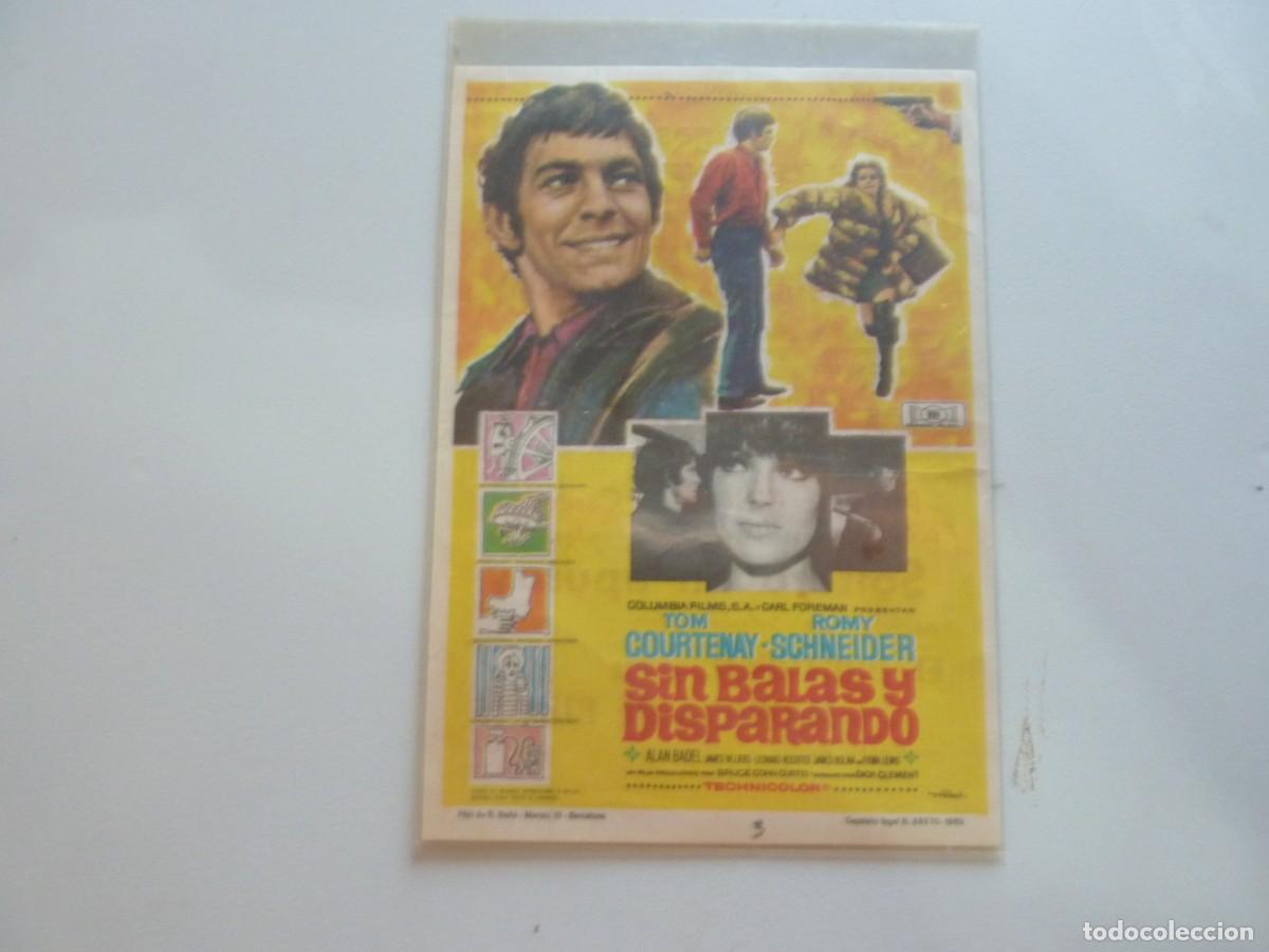 Cine: Folleto de cine SIN BALAS Y DISPARANDO con publicidad