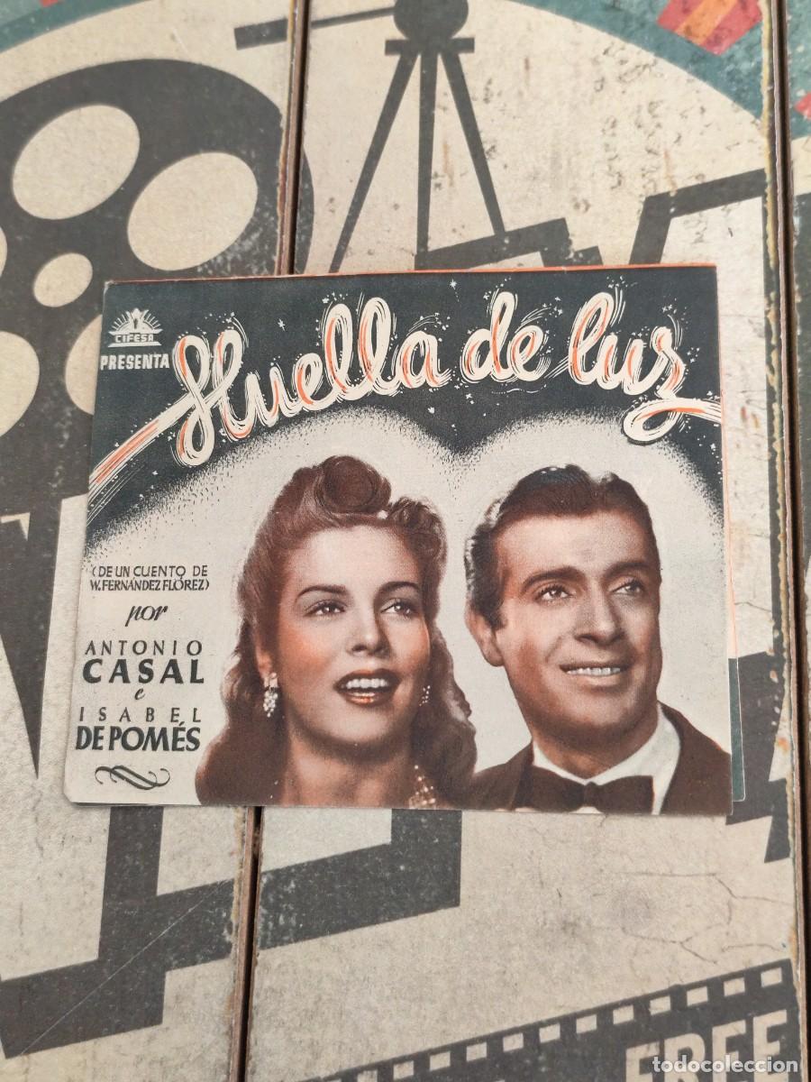 Cine: Huella de luz doble sin Publicidad