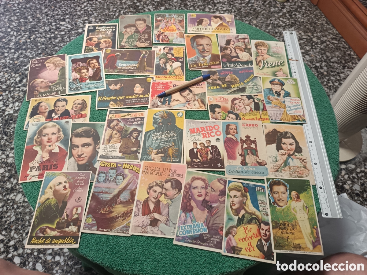 Cine: 35/ LOTE X 30 PROGRAMAS DE CINE SENCILLOS CON PUBLICIDAD , A&Ntilde;OS 40
