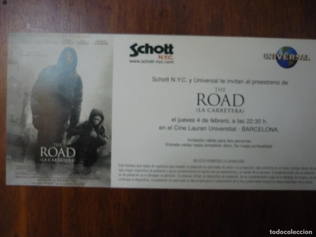 Cine: the road la carretera - folleto mano original invitacion preestreno - viggo mortensen