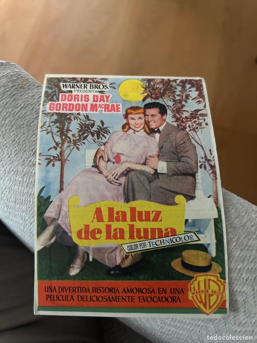 Cine: A LA LUZ DE LA LUNA CINE COSO ZARAGOZA CON PUBLICIDAD BUEN ESTADO