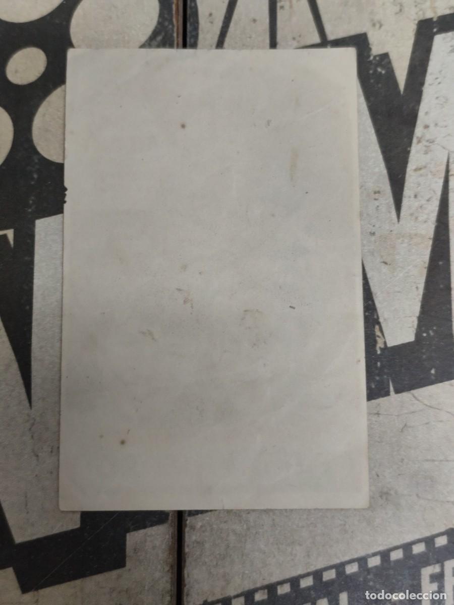 Cine: Pu&ntilde;o de hierro sin publicidad - Foto 2