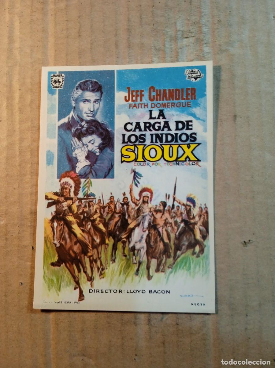 Cine: FOLLETO DE MANO SIN PUBLICIDAD LA CARGA DE LOS INDIOS SIOUX