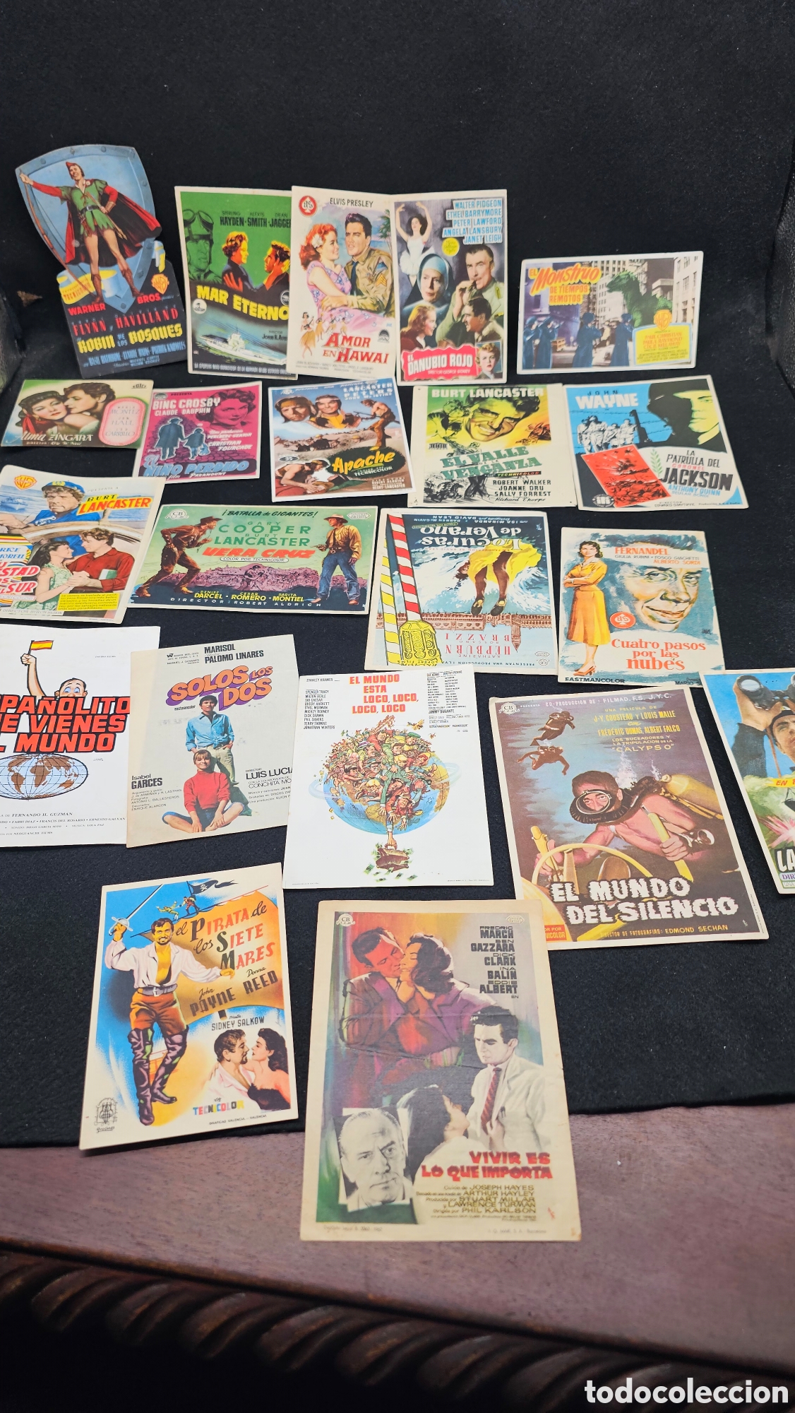 Cine: ( 1 ) Lote de 20 folletos de mano de cine antiguo