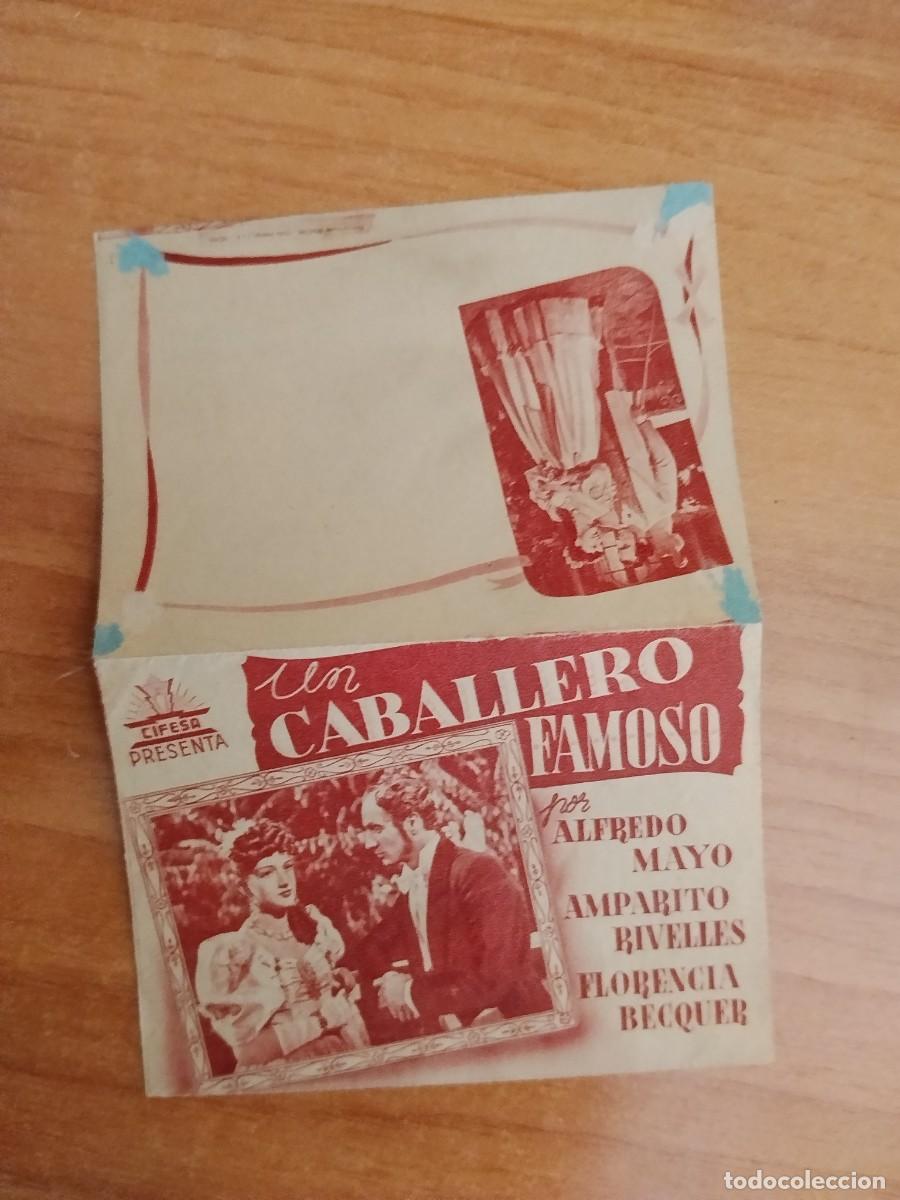 Cine: ROSA-PROGRAMA DE LA PELICULA --UN CABALLERO FAMOSO (rojo)
