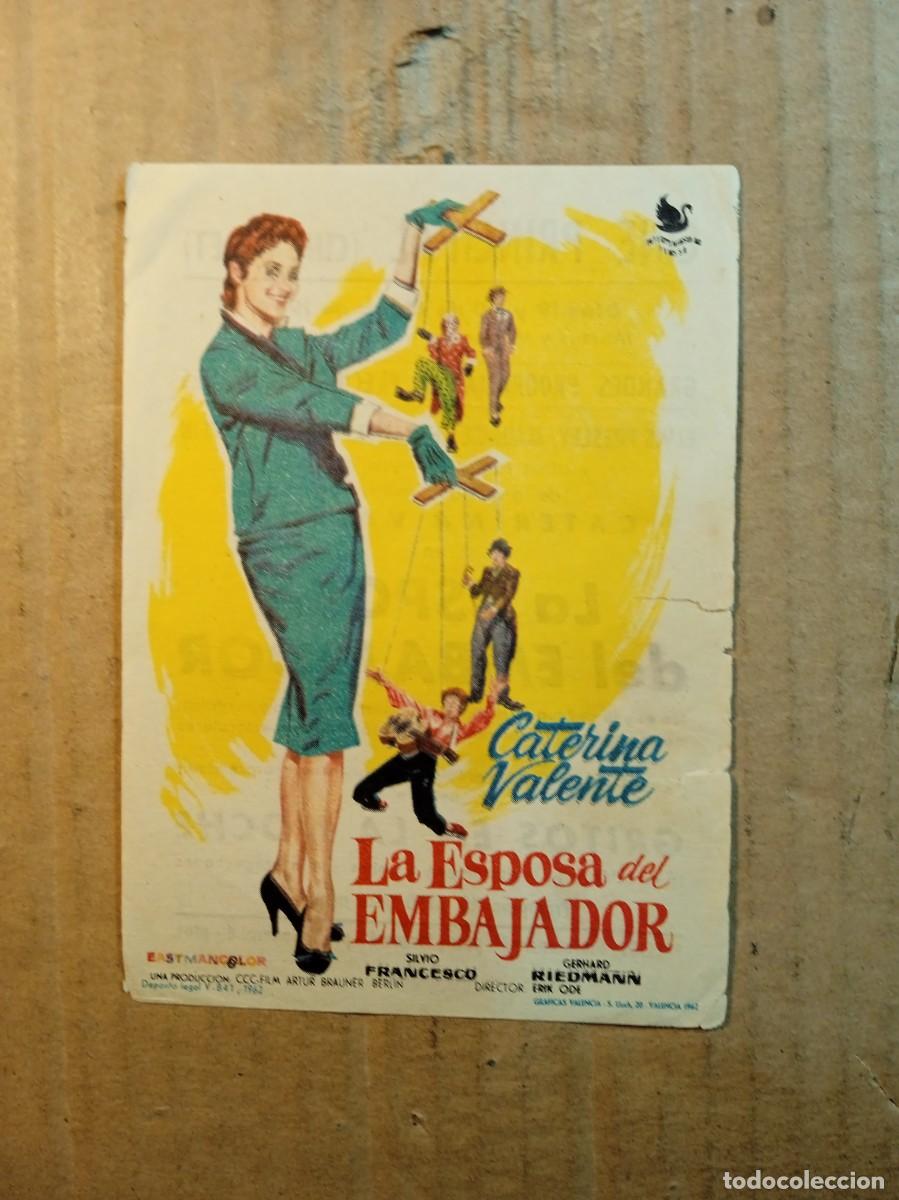 Folhetos de m&atilde;o de filmes antigos de cinema: FOLLETO DE MANO CON PUBLICIDAD LA ESPOSA DEL EMBAJADOR