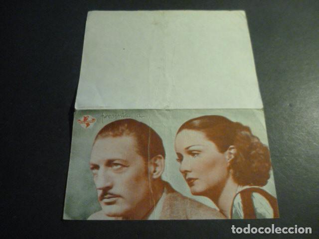 Cine: EL BESO REVELADOR SER PROGRAMA DE MANO DOBLE SIN PUBLICIDAD