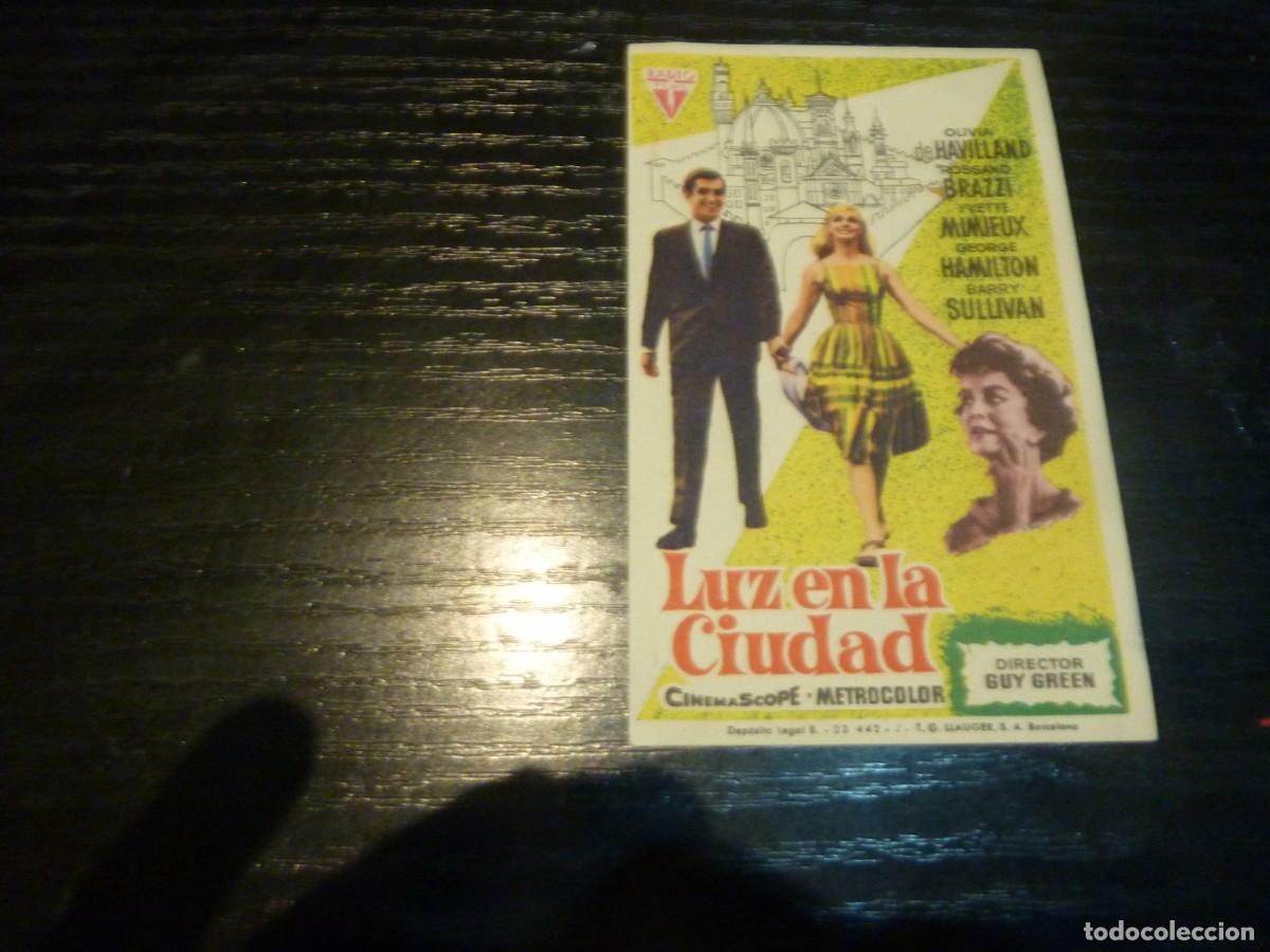 Cine: Folleto de cine LUZ EN LA CIUDAD con publicidad