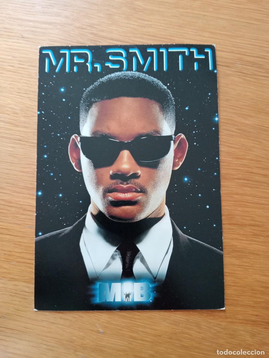  Flyers Publicitaires de films Anciens: FOLLETO DE MANO. MEN IN BLACK. TOMMY LEE JONES Y WILL SMITH. BARRY SONNENFELD. 1997. SIN PUBLICIDAD.