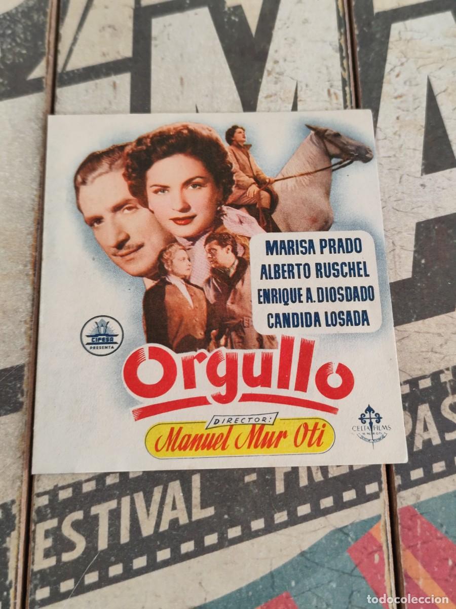 Kino: Orgullo doble con publicidad Sal&oacute;n Novedades