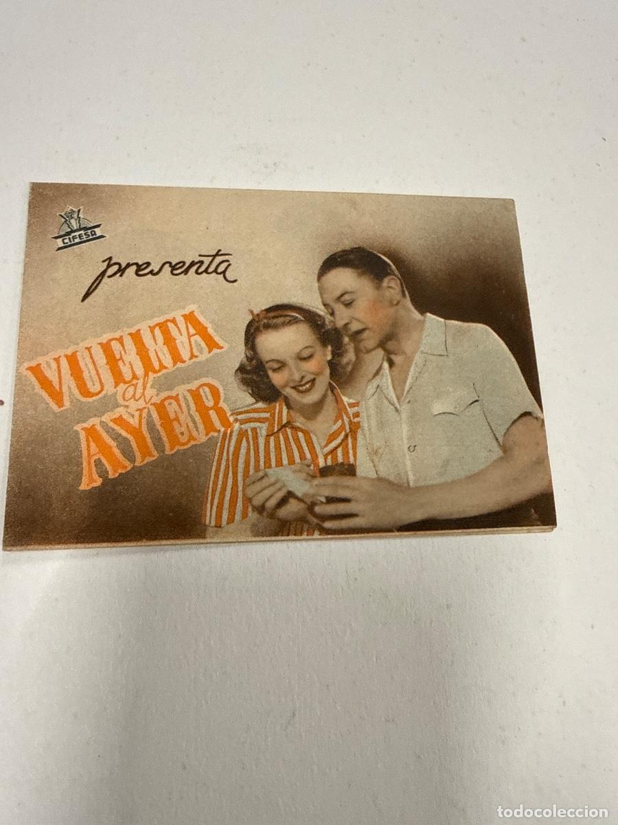Cine: VUELTA AL AYER Antiguo programa de cine de mano. Diptico - Foto 1