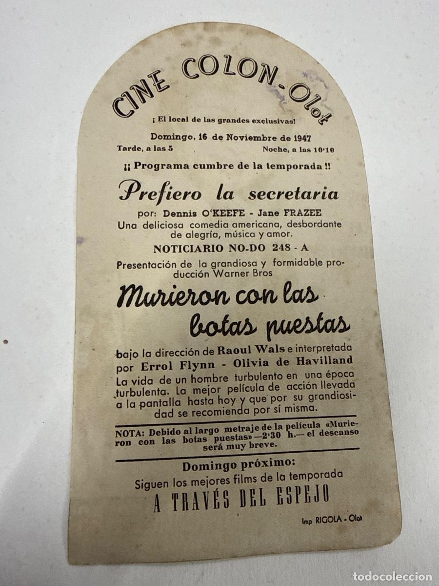 Cine: MURIERON CON LAS BOTAS PUESTAS. Antiguo programa de cine de mano. Troquelado - Foto 2