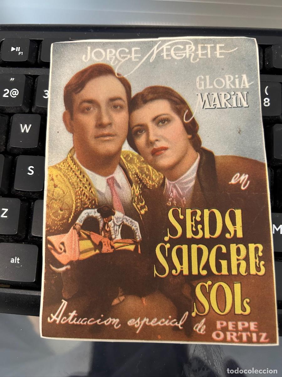Cine: &ordm;1446 seda, sangre y sol sin publicidad como se ve