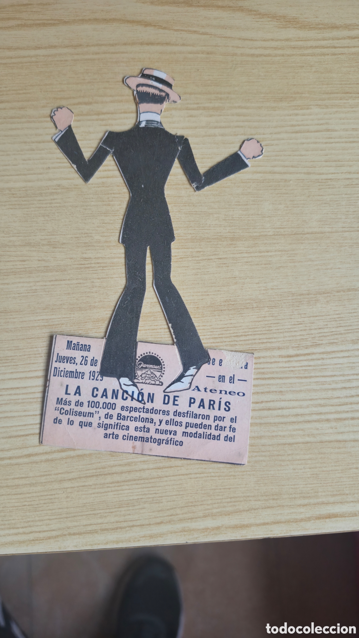 Cine: Antiguo programa de cine troquelado La canci&oacute;n de Par&iacute;s Chevalier - Foto 2