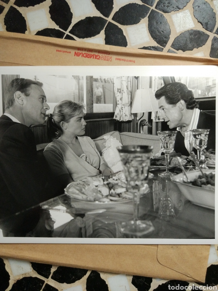 Cin&eacute;ma: LOTE FOTOS PEL&Iacute;CULA tears in the rain Sharon Stone & christopher cazenove