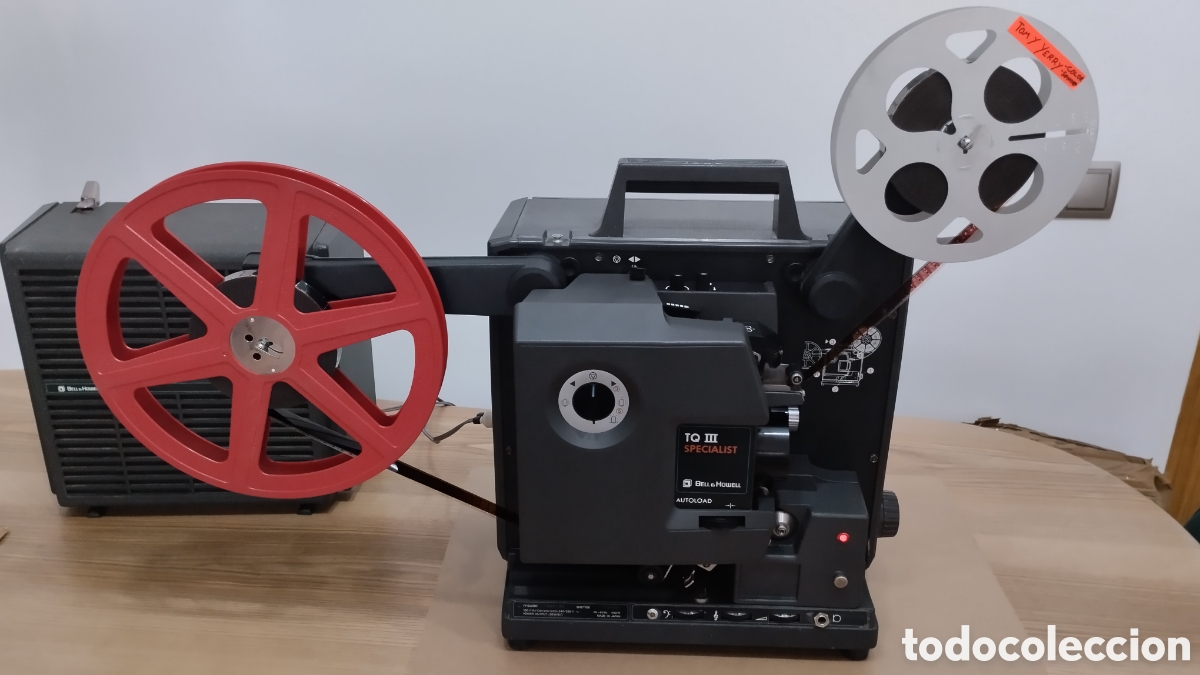 Cinema: Proyector 16 mm Bell Howell