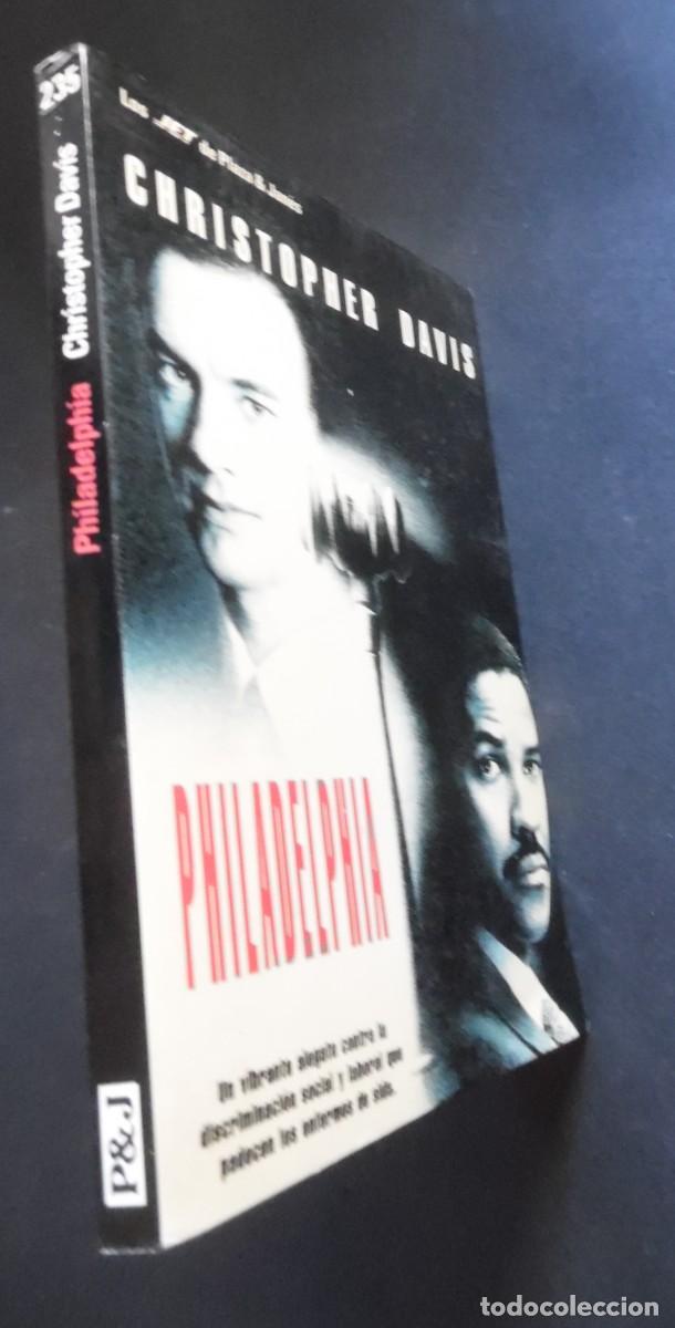 Cine: Philadelphia, novela de Christopher Davis sobre la pel&iacute;cula de Jonathan Demme con Tom Hanks