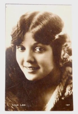 Kino: Foto Postal Lila Lee