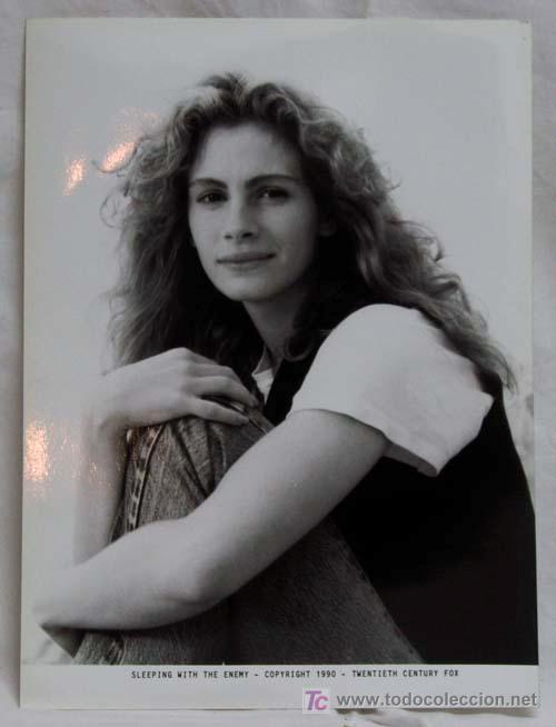 Cine: Fotograf&iacute;a original Julia Roberts pel&iacute;cula Durmiendo con su enemigo 1990 24 cm x 18 cm