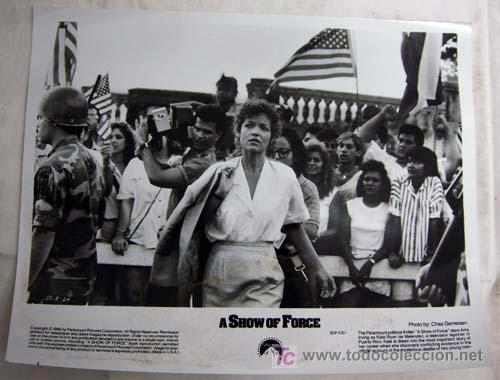 Cine: Fotograf&iacute;a original Chas Gerretsen pel&iacute;cula A Show of Force Amy Irving Paramount 1990