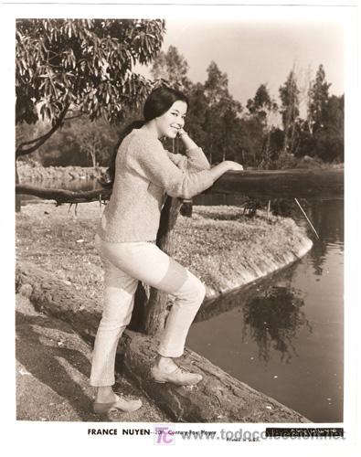 Cin&eacute;ma: F3010 FRANCE NUYEN 20TH CENTURY FOX FOTO ORIGINAL B/N AMERICANA