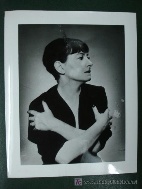 Cine: FOTOGRAF&Iacute;A. DOROTHY PARKER. 25 X 20 CM.