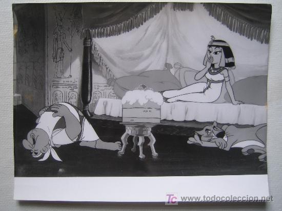 Cine: Asterix y cleopatra -1 foto original del estreno 20 x 25 cm