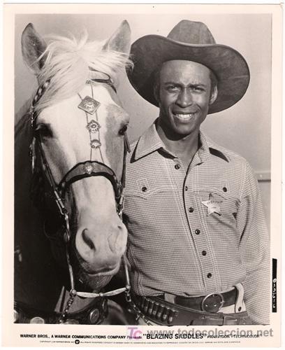 Kino: FCJ 2094 CLEAVON LITTLE SILLAS DE MONTAR CALIENTES FOTO ORIGINAL B/N AMERICANA