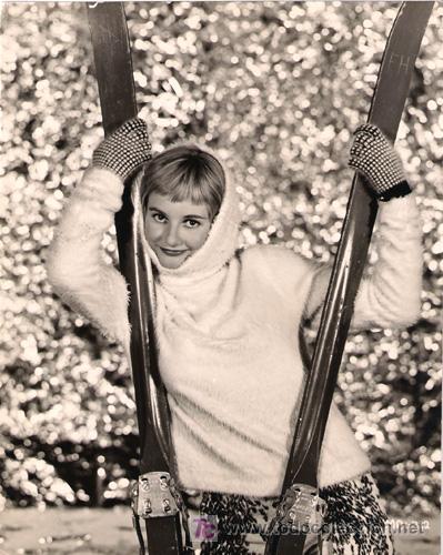 Cin&eacute;ma: FCJ 13712D JILL IRELAND ROBBERY UNDER ARMS FOTO ORIGINAL B/N INGLESA