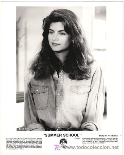 Kino: FCJ 2925 KIRSTIE ALLEY JUERGA TROPICAL FOTO B/N ORIGINAL AMERICANA