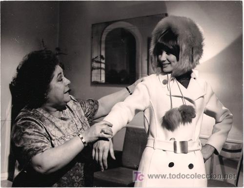 Kino: F4355 SONIA BRUNO RAFAELA APARICIO LA CHICA DE LOS ANUNCIOS FOTO B/N ORIGINAL ESPA&Ntilde;OLA