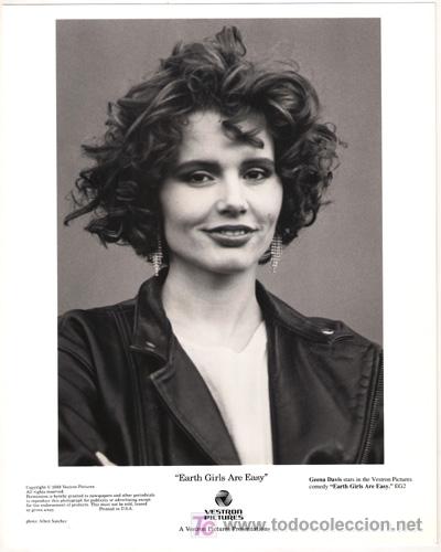 Cin&eacute;ma: FCJ 5073 GEENA DAVIS LAS CHICAS DE LA TIERRA SON FACILES FOTO B/N ORIGINAL AMERICANA