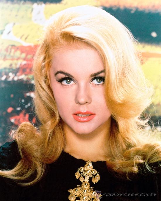 Kino: FOTO DE ANN MARGRET INMEJORABLE CALIDAD MEDIDAS 20X30 APROXIMADAMENTE