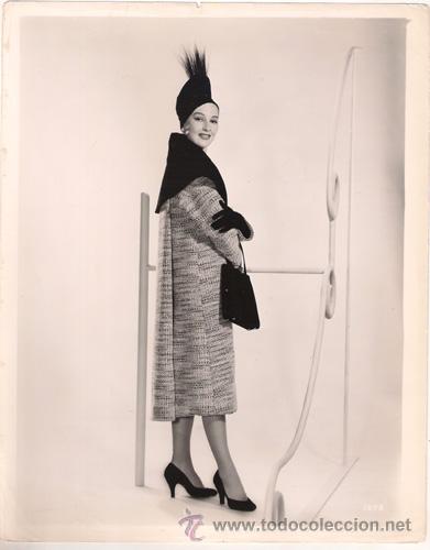 Cine: FCJ 13260D TAINA ELG LAS GIRLS FOTO B/N ORIGINAL AMERICANA